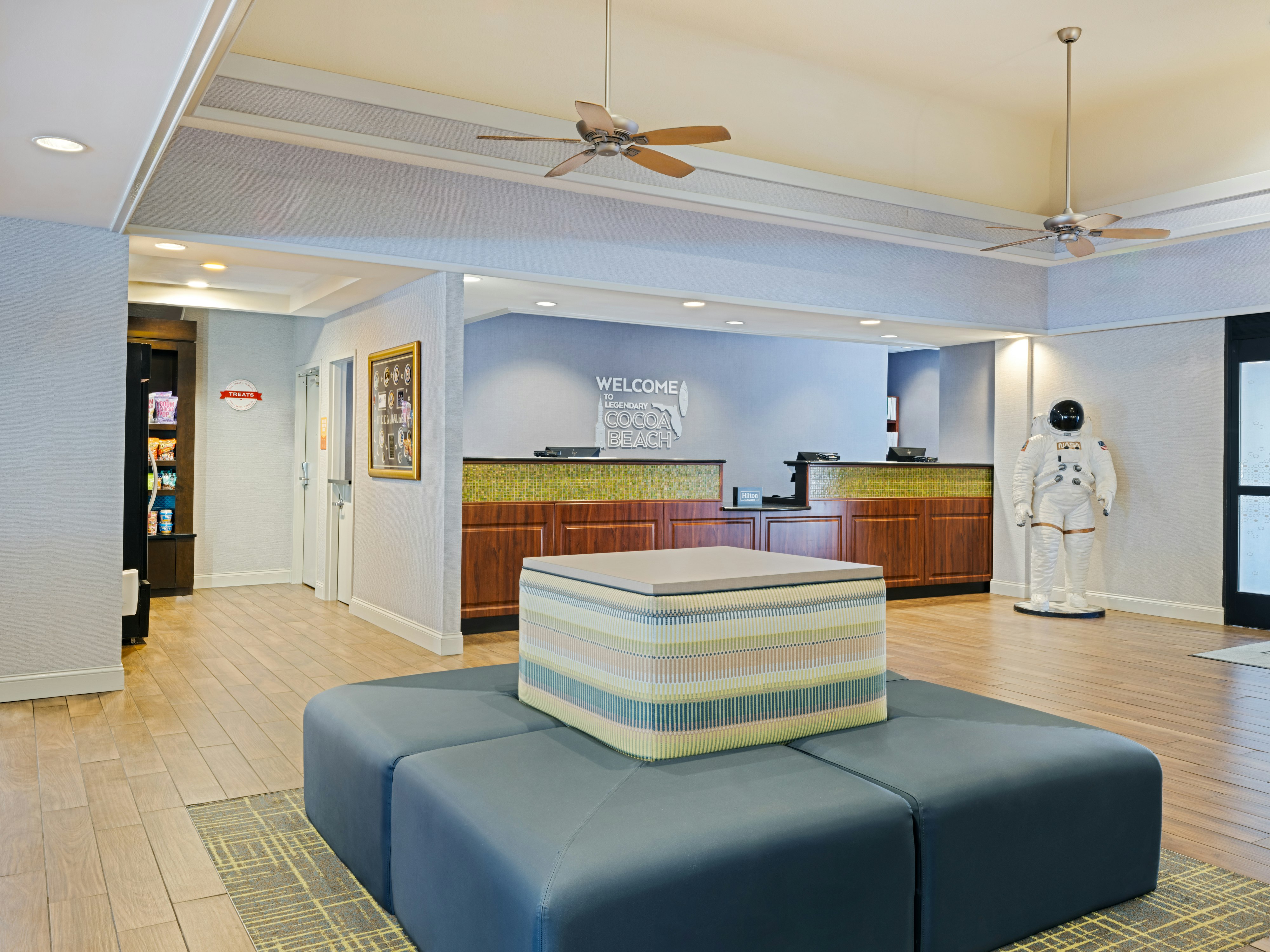 Hampton Inn Cocoa Beach/Cape Canaveral 7/41