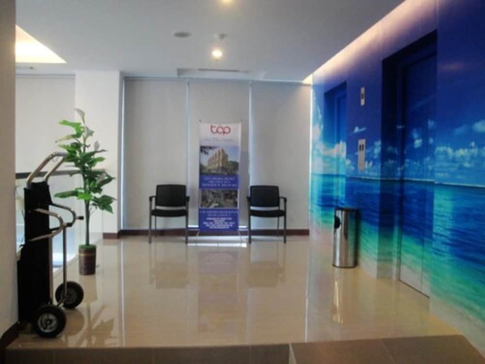 Top Hotel Manado 16/27