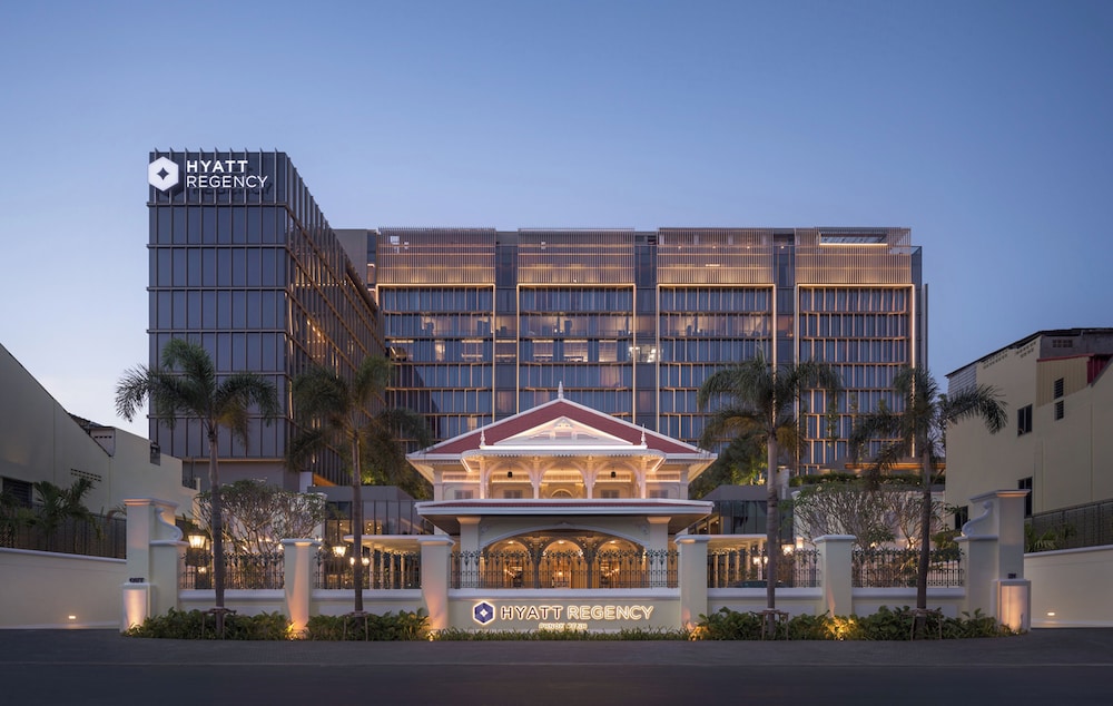Hyatt Regency Phnom Penh 5/72