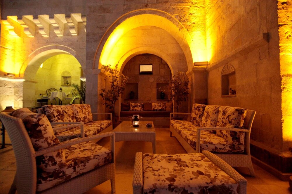Miras Hotel 25/49