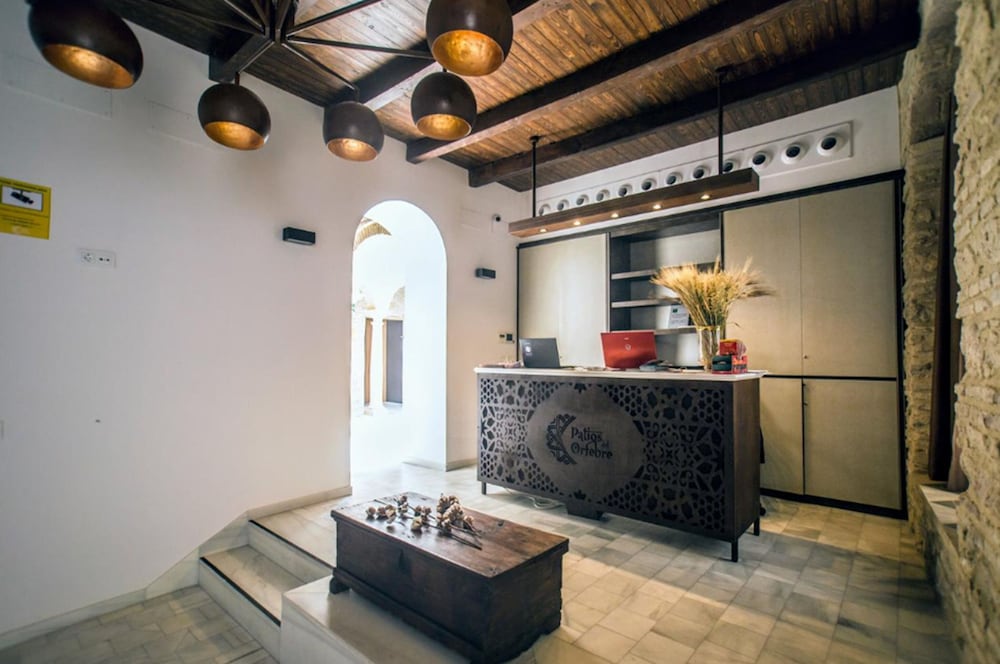 Patios Del Orfebre 6/64