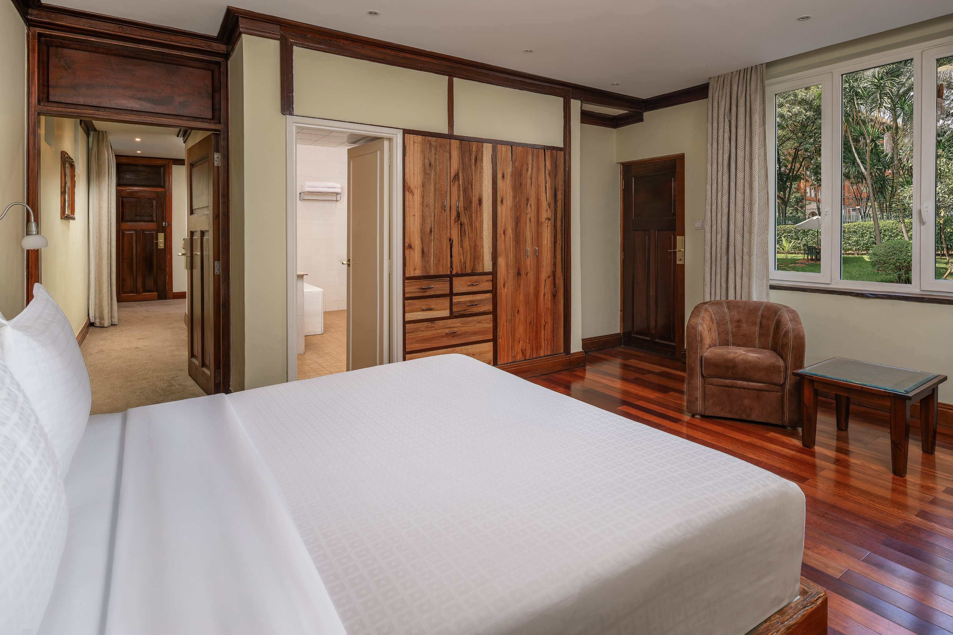 Fairview Hotel 13/50