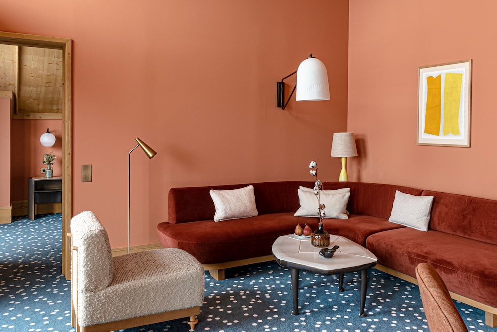 Hotel Le Coucou 36/50
