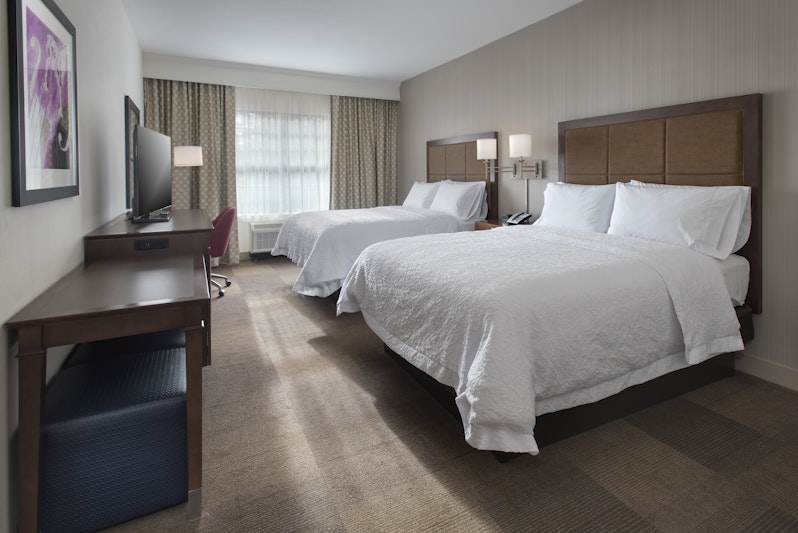 Hampton By Hilton New Paltz 7/47
