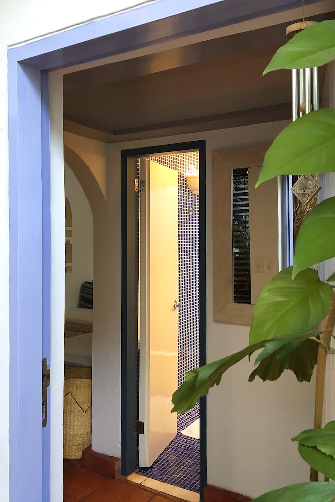 Les Lezards Bed Breakfast 2/63
