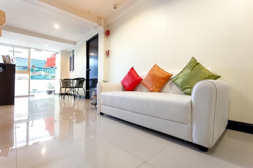 The Elegant Patong 12/18