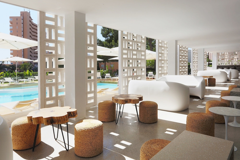 Hm Balanguera Beach - Adults Only 55/69