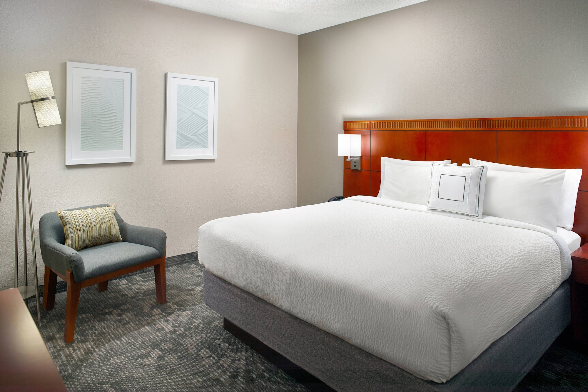 Room at Courtyard By Marriott Atlanta Perimeter Center, ATLANTA - GA