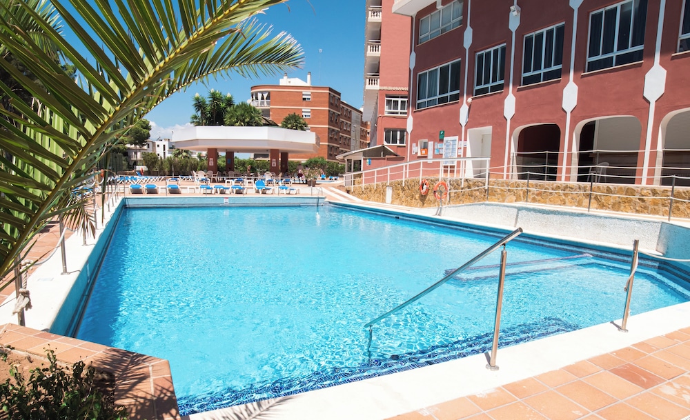 Ona Luna Park - Adults Friendly 50/67