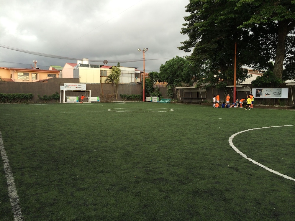 Costa Rica Tennis Club And Hotel 46/80