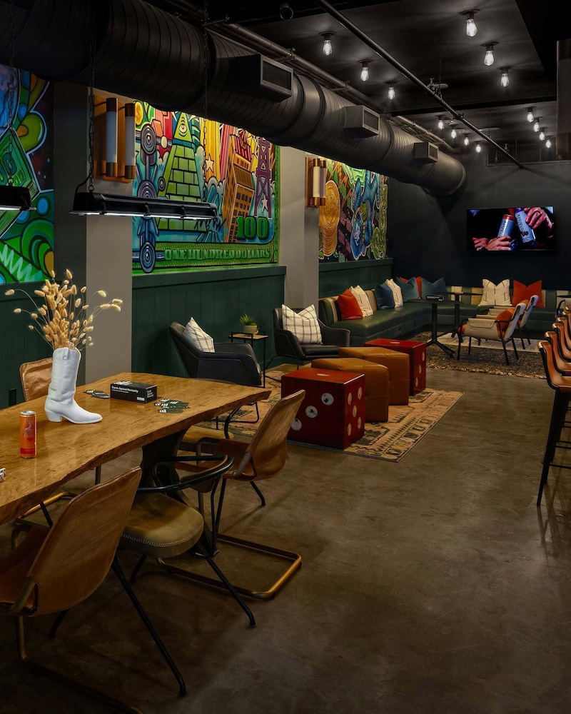 Moxy Houston Downtown 34/50