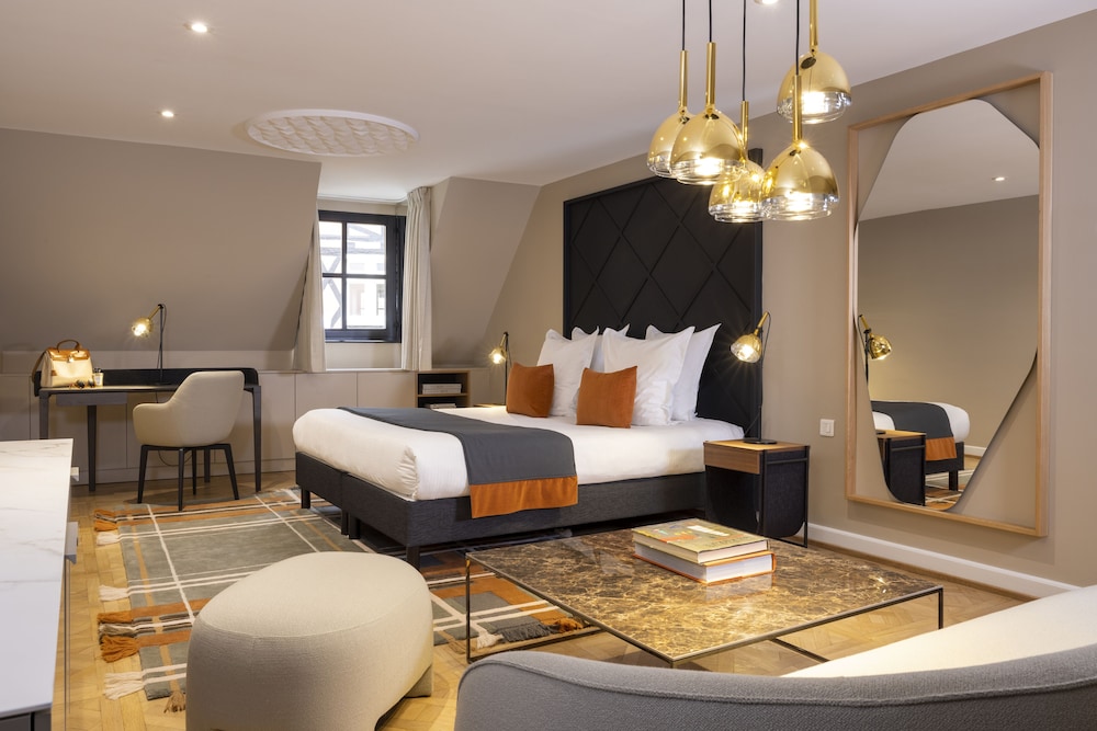 Hotel Le Colombier 32/80