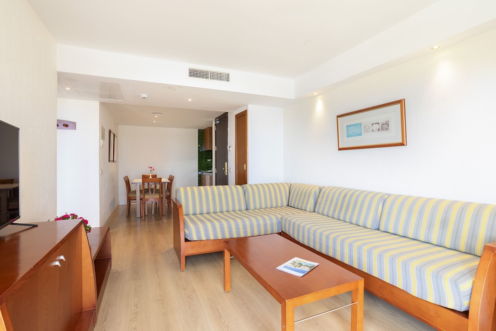 Hipotels Dunas Cala Millor Aparthotel 33/62