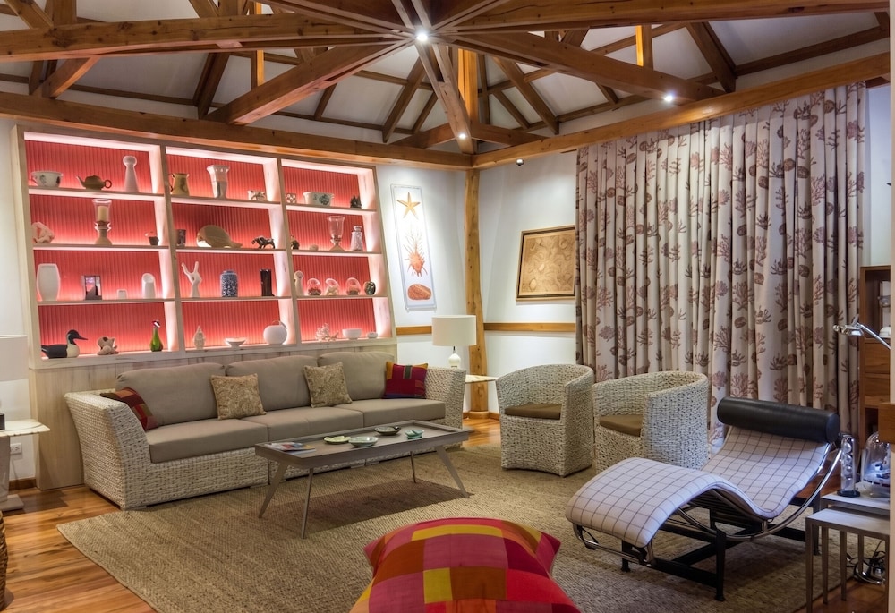 Donatela Resort and Sanctuary 25/50
