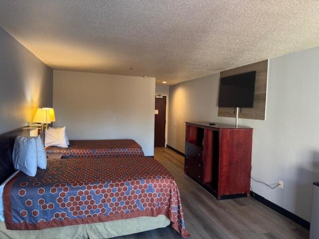 America's Best Inn Of Fairfield/Birmingham 6/21