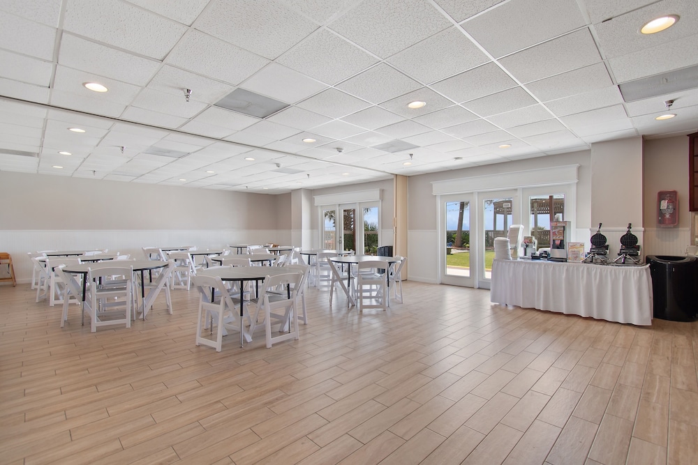 Ocean Isle Inn 23/50
