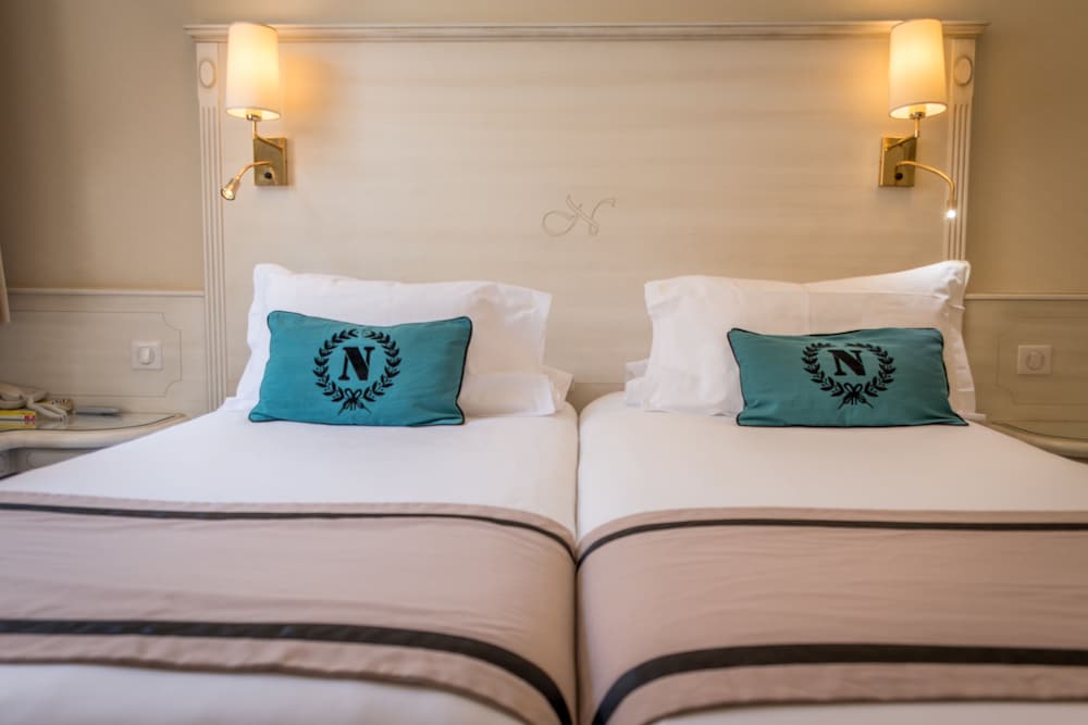 Hotel Napoleon Ajaccio 27/55