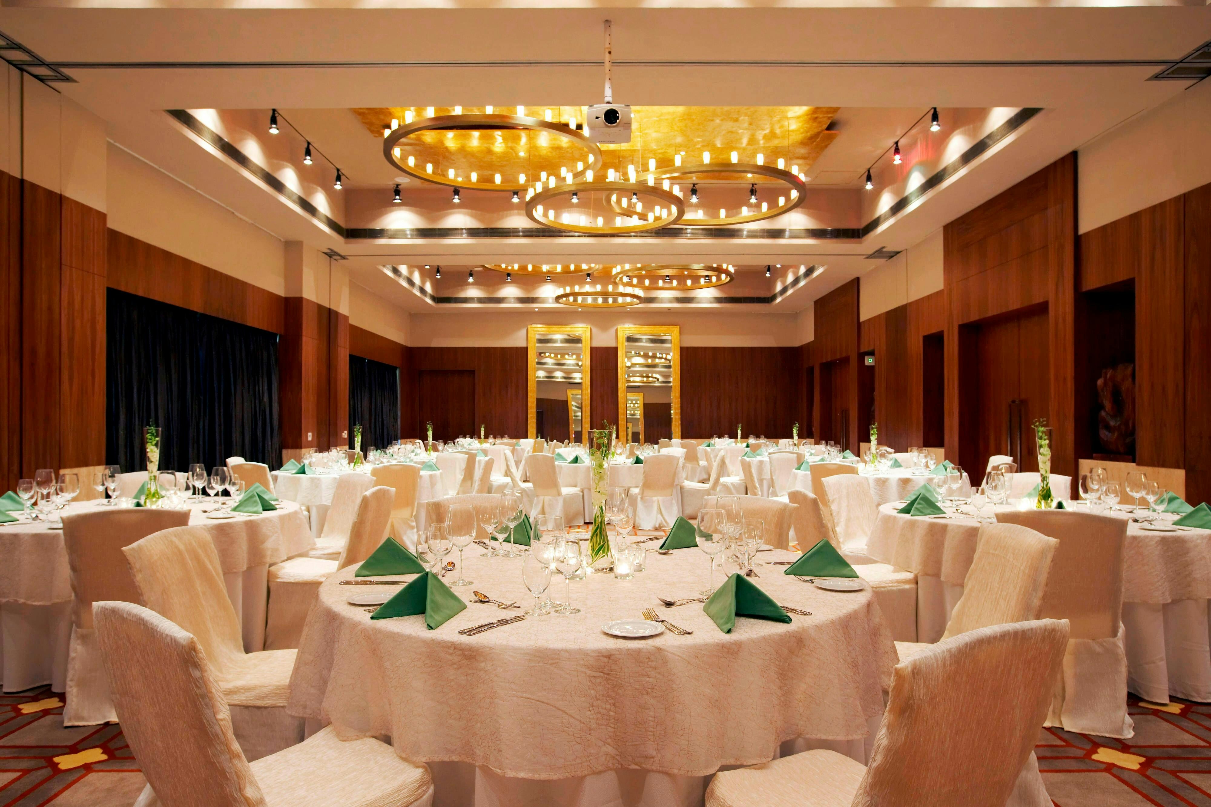 THE WESTIN SOHNA RESORT & SPA 34/45