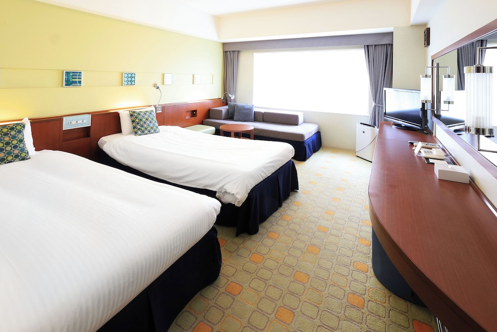 Tokyo Bay Maihama Hotel First Resort 25/63