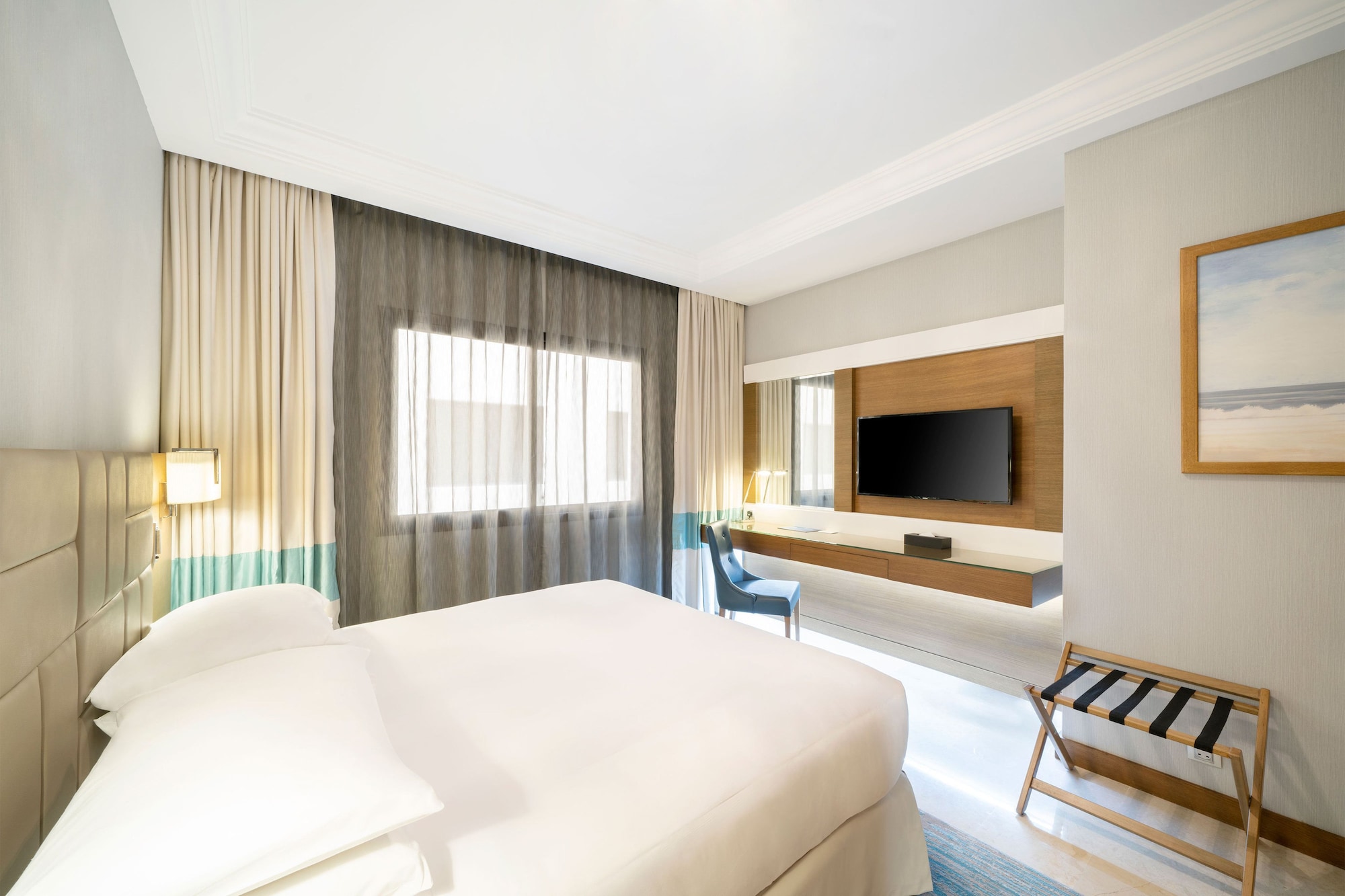 جناح بريميوم بسريرين مزدوجين بغرفتي نوم للمدخنين، فور بوينتس باي شيراتون الفندقية(Four Points By Sheraton Makkah Al Naseem) 4/10