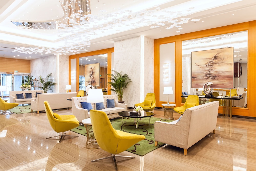 Suisse Place Hotel Residence Cmctaizhou 12/19