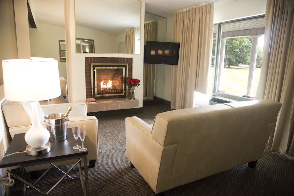 Cove Haven Resort 30/50