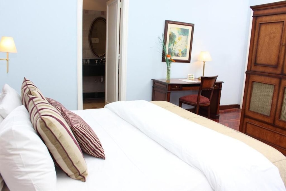 Hotel Colonial San Nicolas 15/48