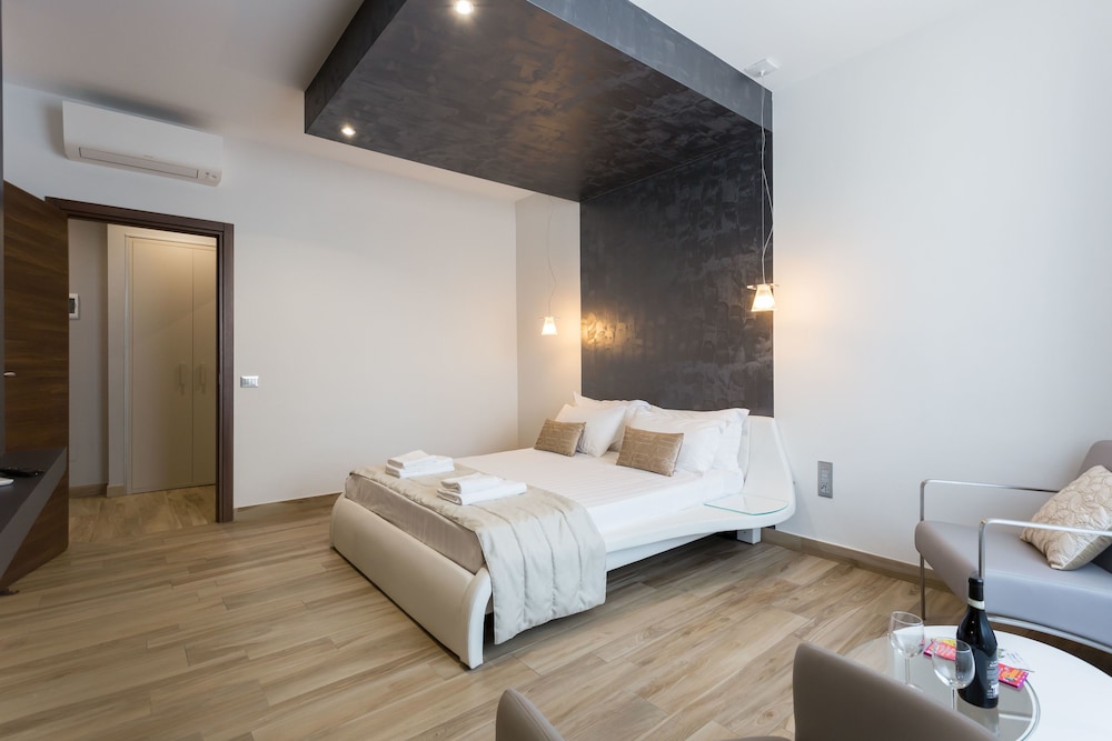 Aparthotel Durini 32/74