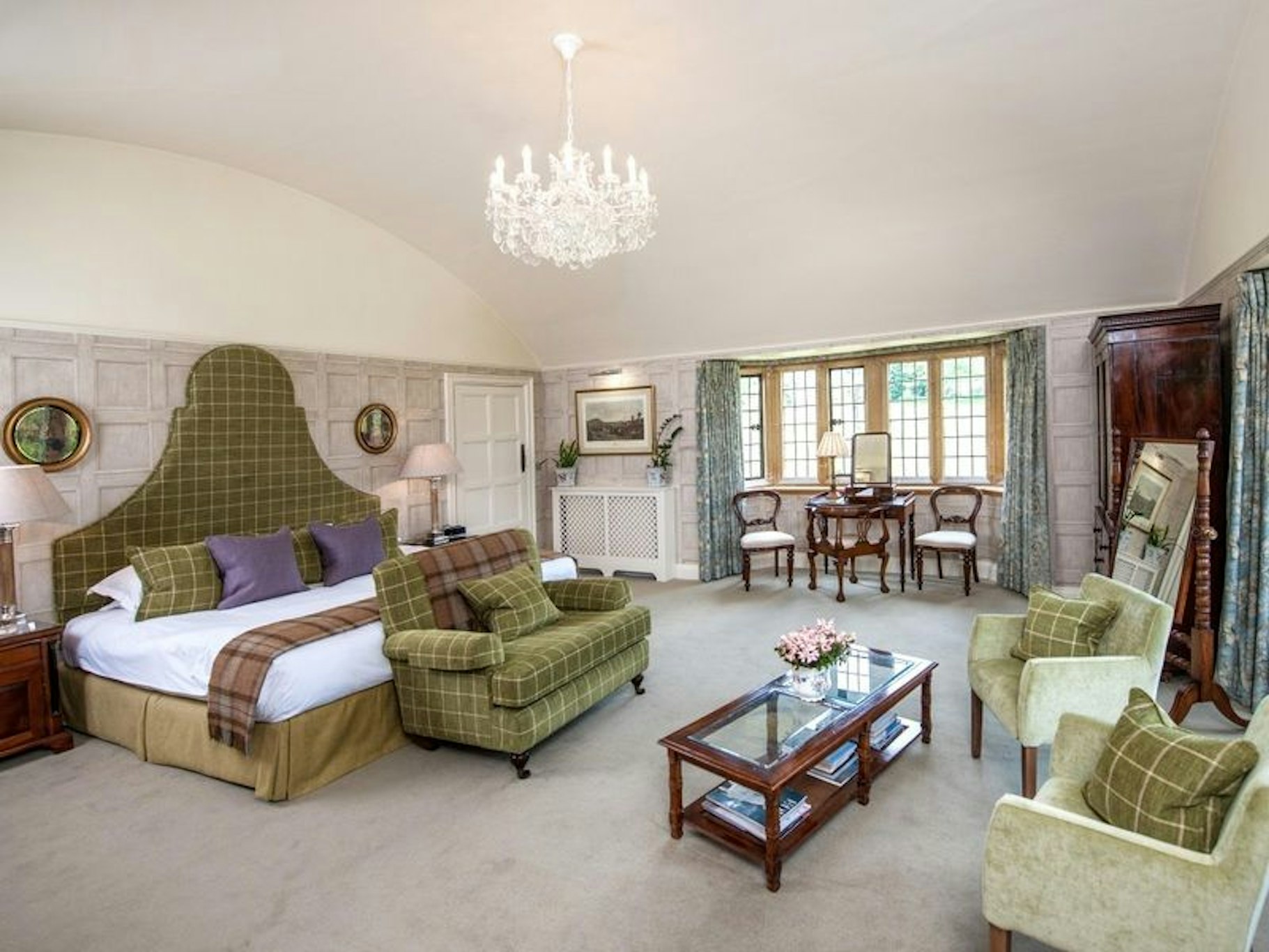 Buckland Manor 6/42
