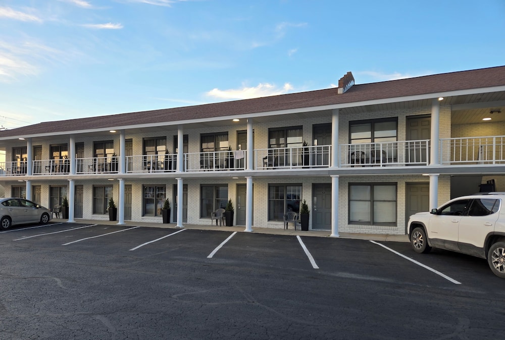 Continental Inn 41/48