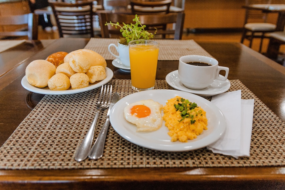 Porto Feliz Executive Hotel 35/50