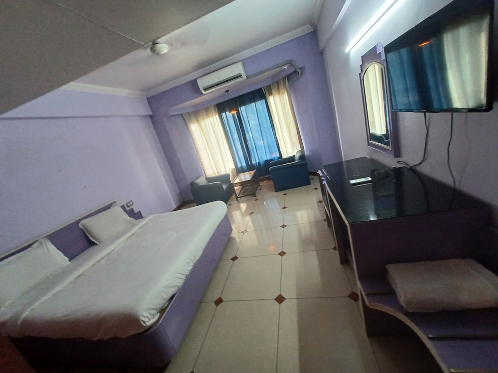 Hotel Maya International 15/50