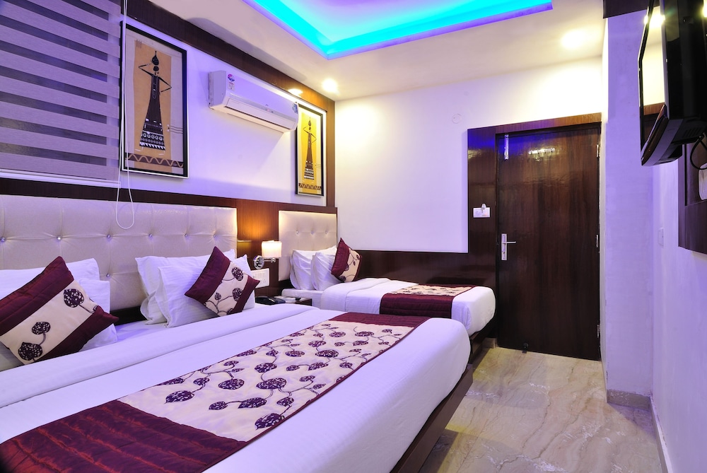 Hotel Nirmal Mahal 14/66