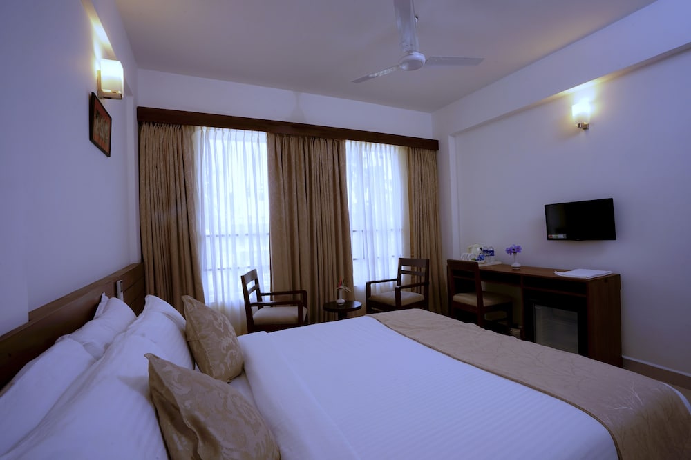 Niko Hotels 10/36