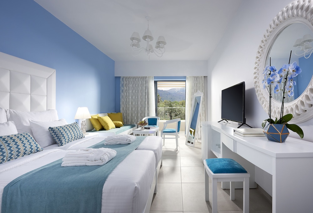 Double Room Deluxe Garden View