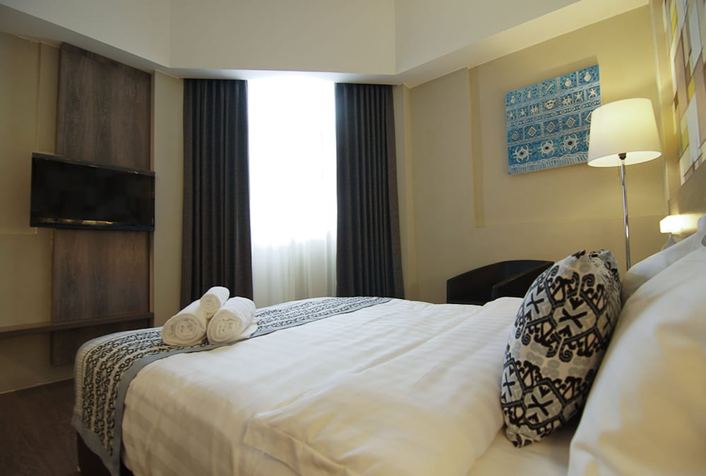 Ajang Hotel 17/48
