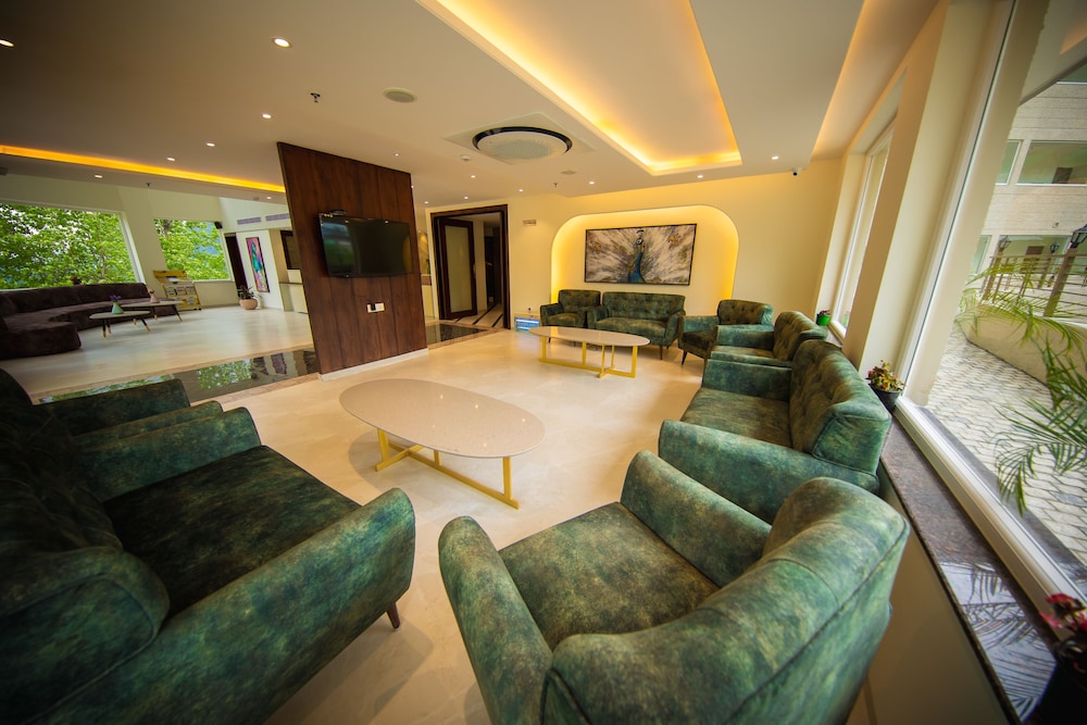 juSTa Grand View Resort & Spa Manali 58/73