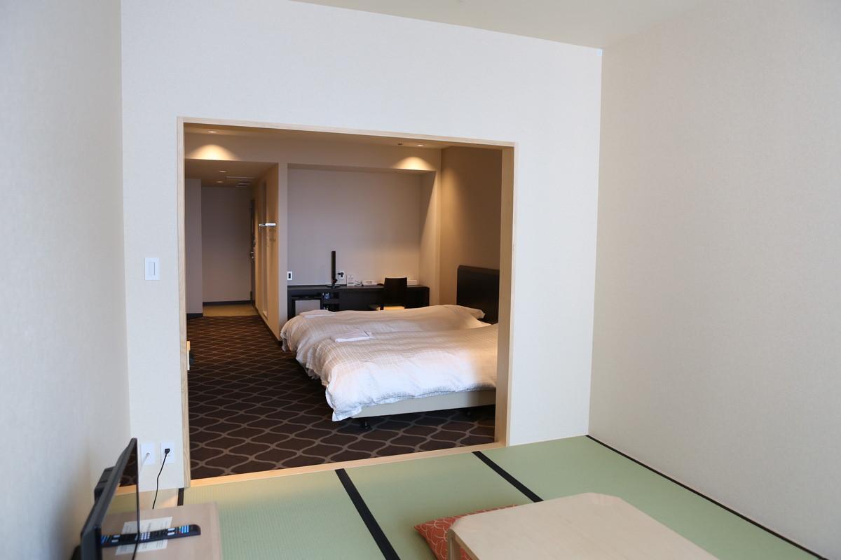 Japanese, Twin Beds, 3 Futon Beds, Low Floor