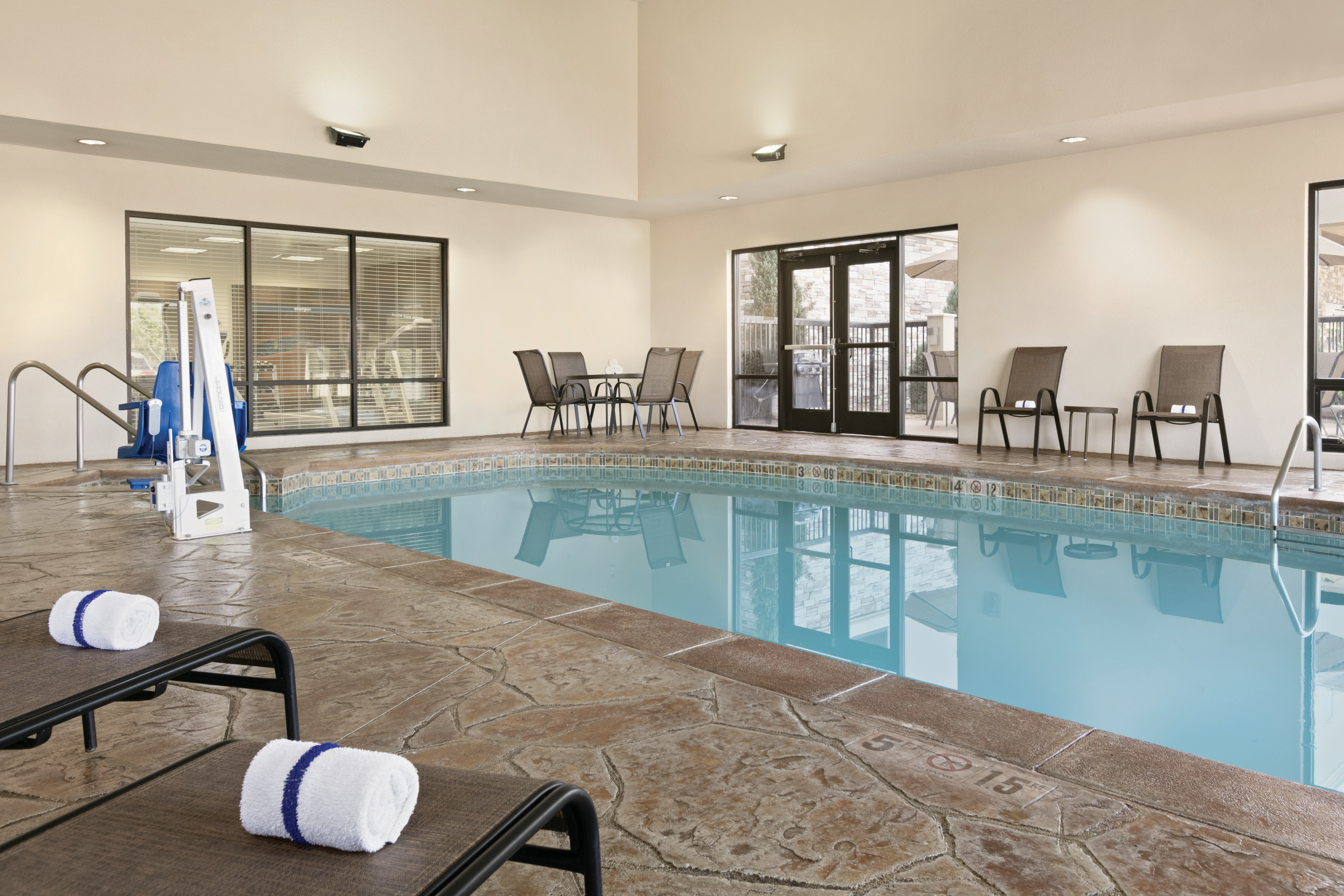 Hampton Inn and Suites Enid 23/50