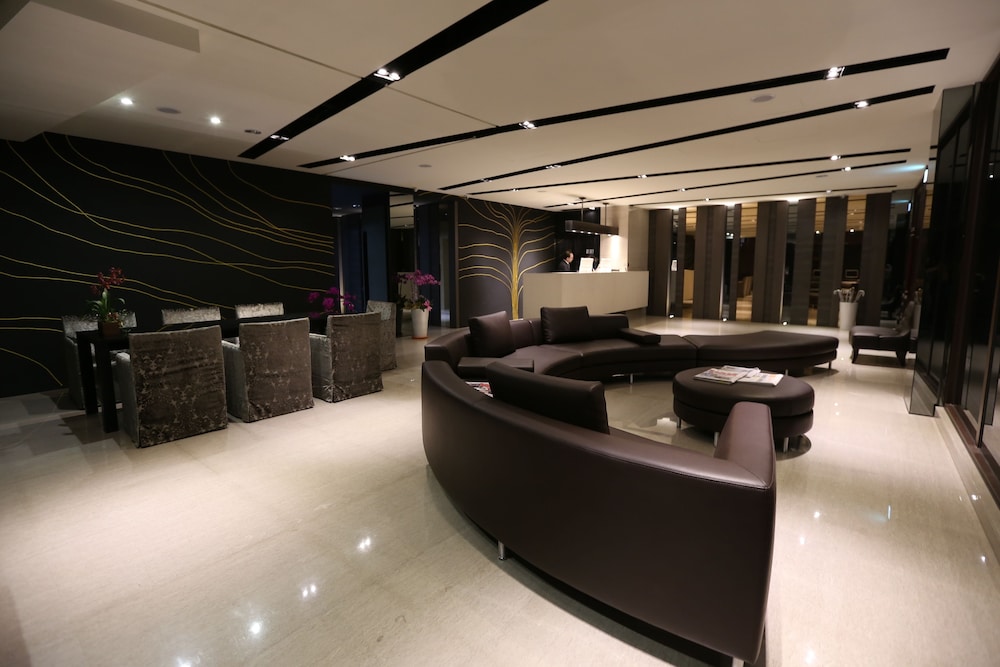 Kun Hotel 7/61
