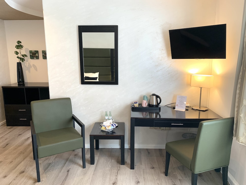 Boutique Hotel Goldene Henne 46/58