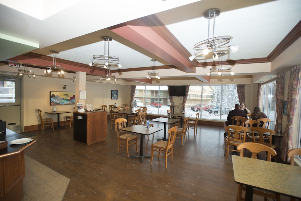Lakeview Inn And Suites Hinton 31/41