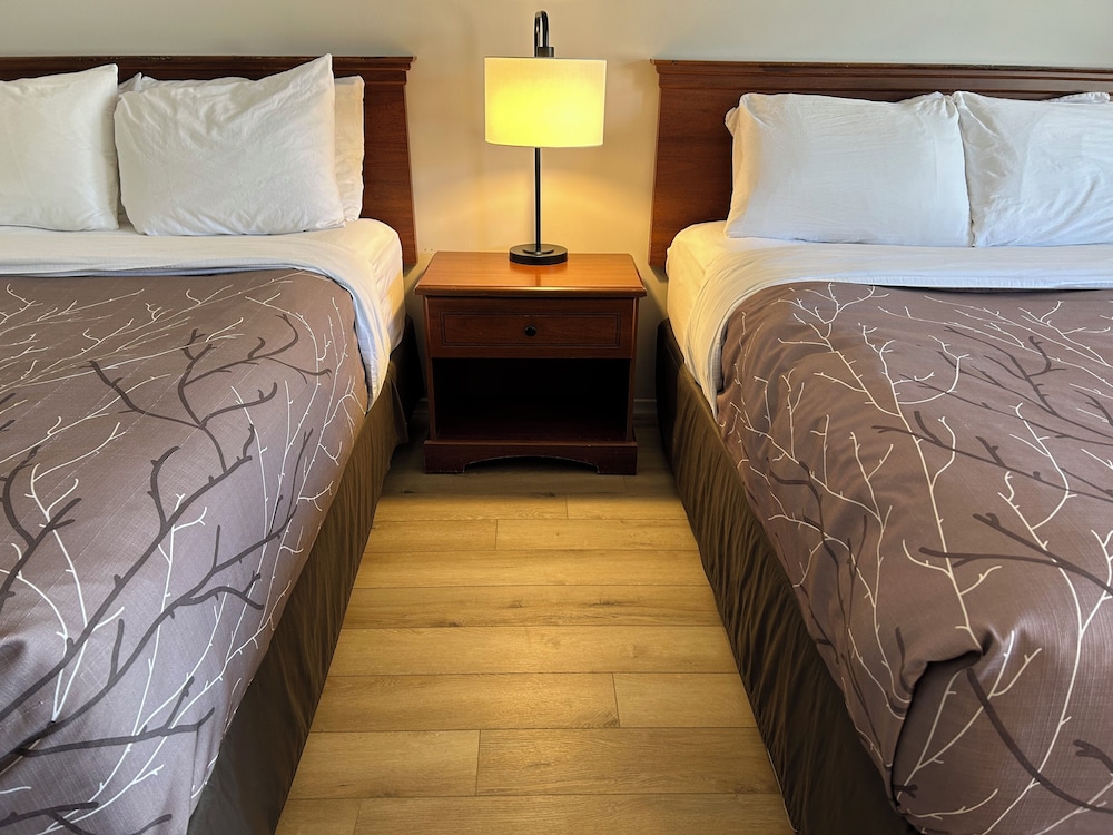 Rideau Heights Inn 17/54