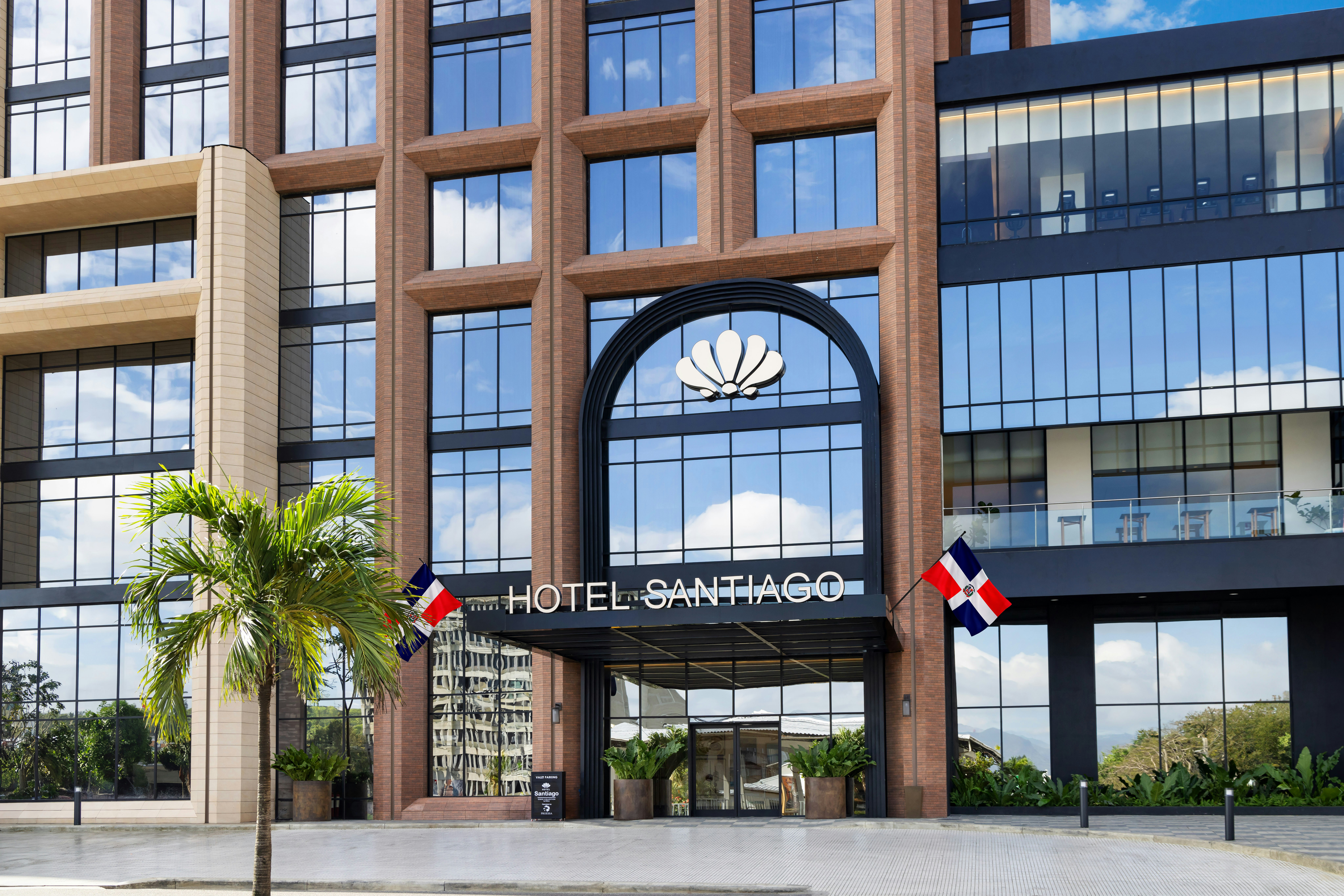Hotel Santiago, Curio Collection by Hilton 4/59