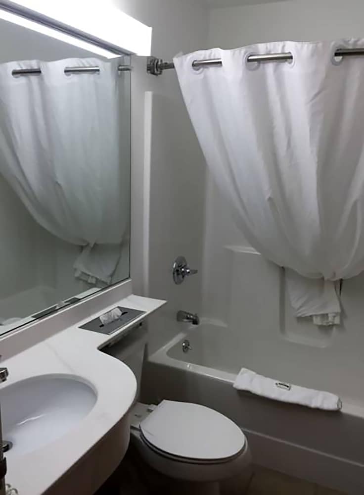 Travelodge By Wyndham Beckley 28/29