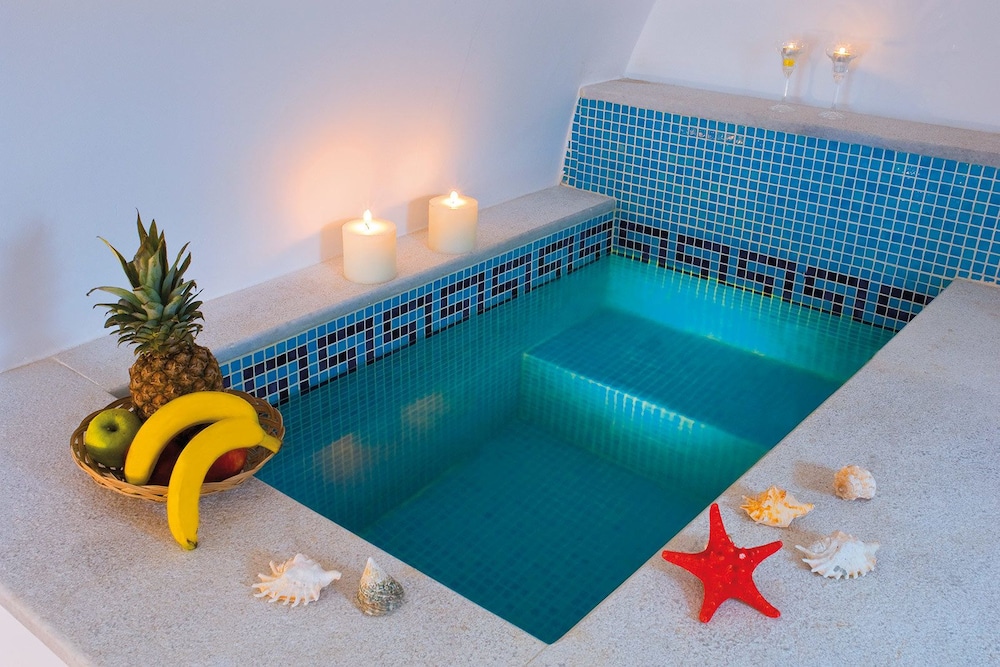 Ellinon Thea Boutique Hotel 47/72