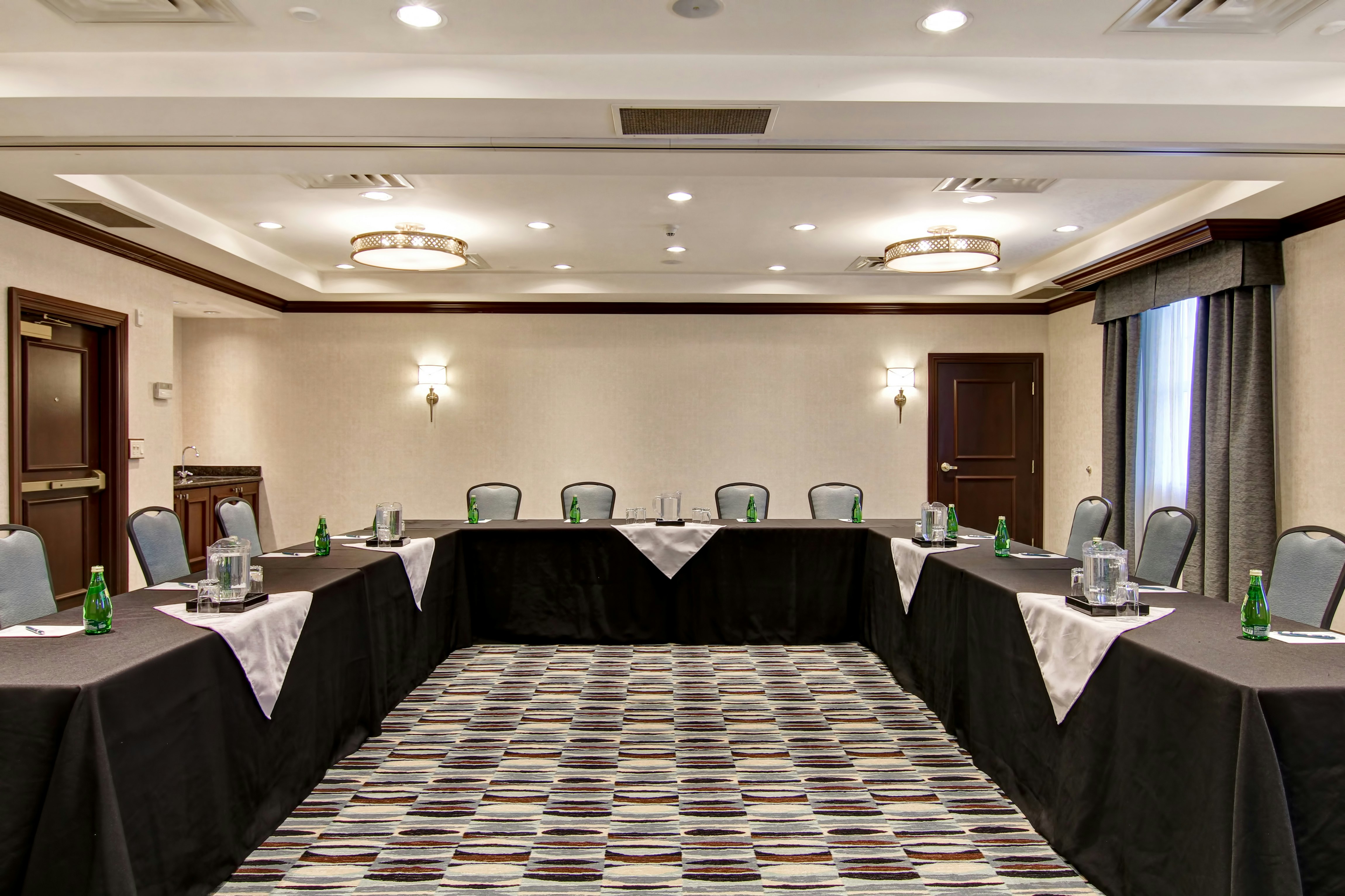 Homewood Suites by Hilton Toronto-Oakville 14/16