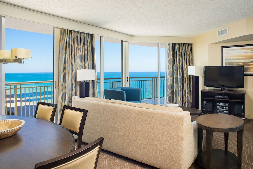 Doubletree By Hilton Ocean Point Resort – North Miami Beach 38/68