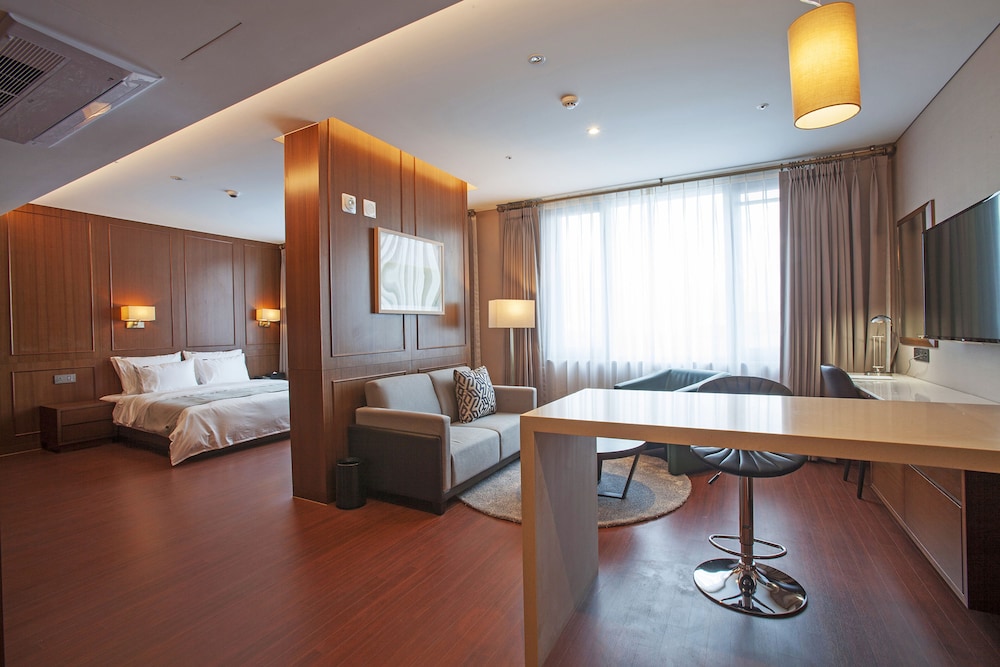 Hotel Lacky Gwangyang 44/62