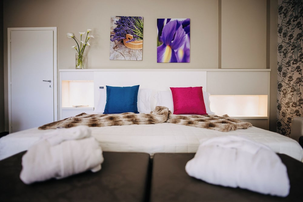 Hotel Lalla Beauty And Relax 22/63
